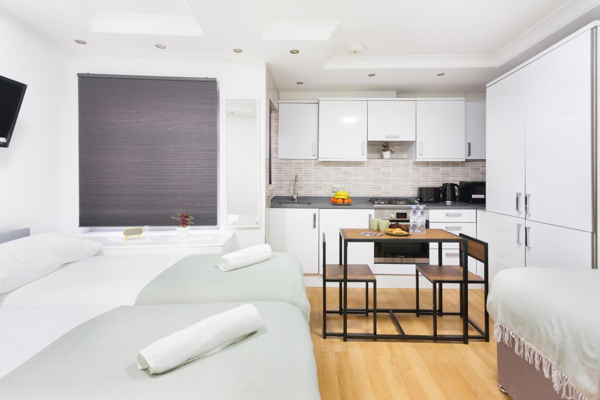 Eurostar Budget Rooms - Next To Kings Cross & Eurostar Train Station London Bagian luar foto