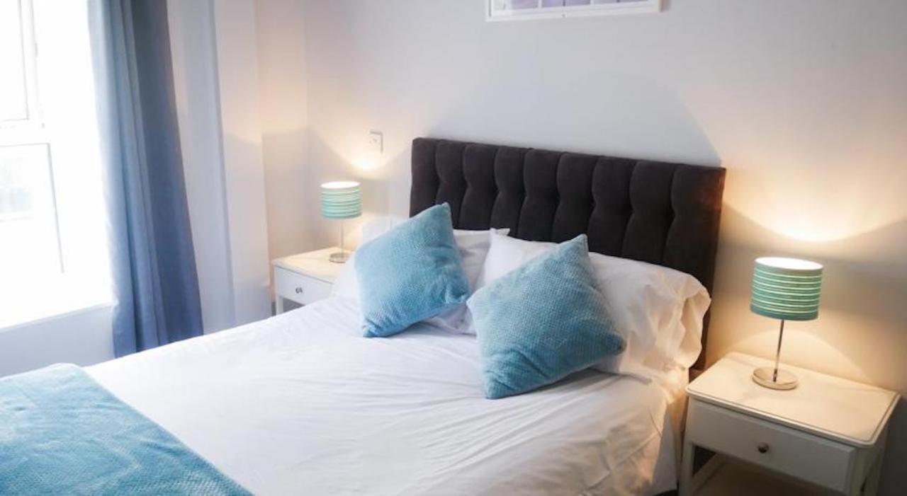 Eurostar Budget Rooms - Next To Kings Cross & Eurostar Train Station London Bagian luar foto